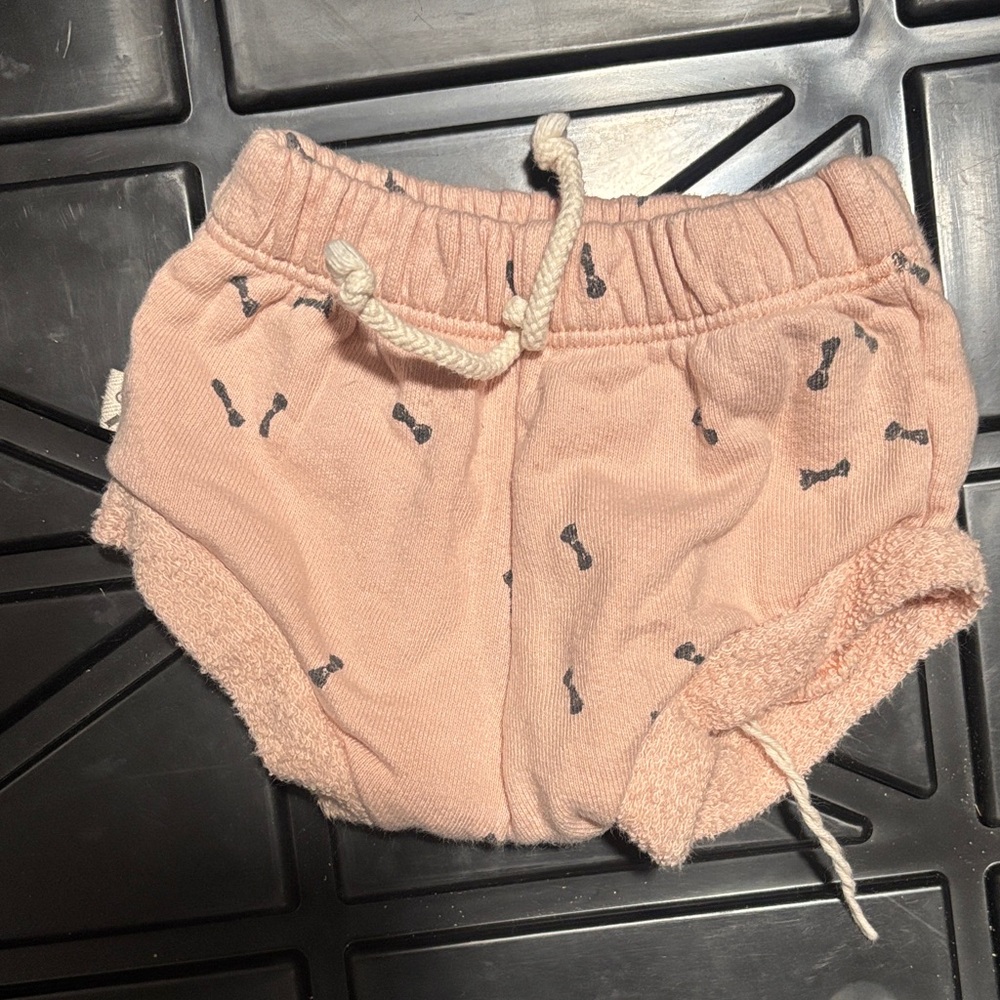 Childhoods shorts